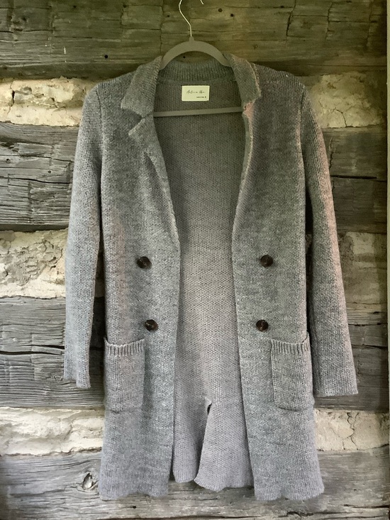 Active USA Sweaters - Active USA Double-Breasted Gray Knit Cardigan Coatigan